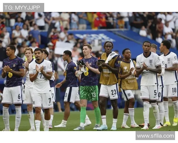 图赫尔：会找阿诺德聊聊，不过夸安萨现在竞赛右后卫略微抢先